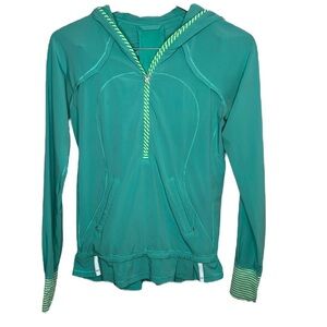 Lululemon Blue 1/2 Zip Lightweight Hood Jacket Women Size 4